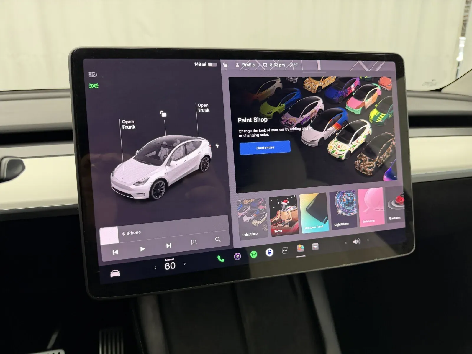 Tesla Model Y photo 25