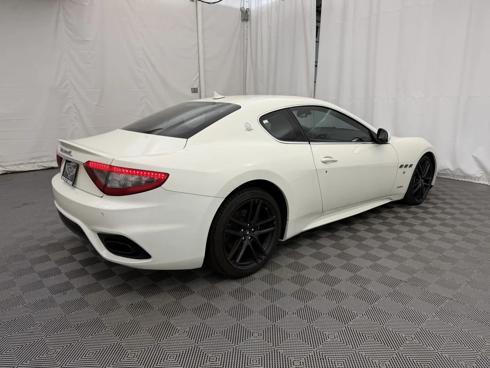 Maserati Granturismo photo 5