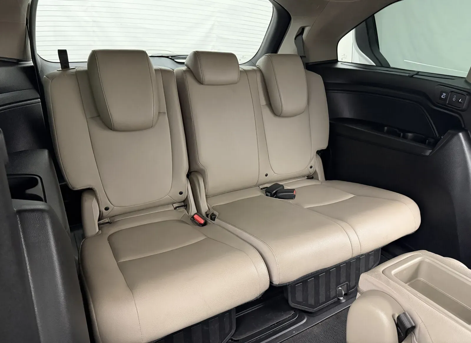 Honda Odyssey photo 39