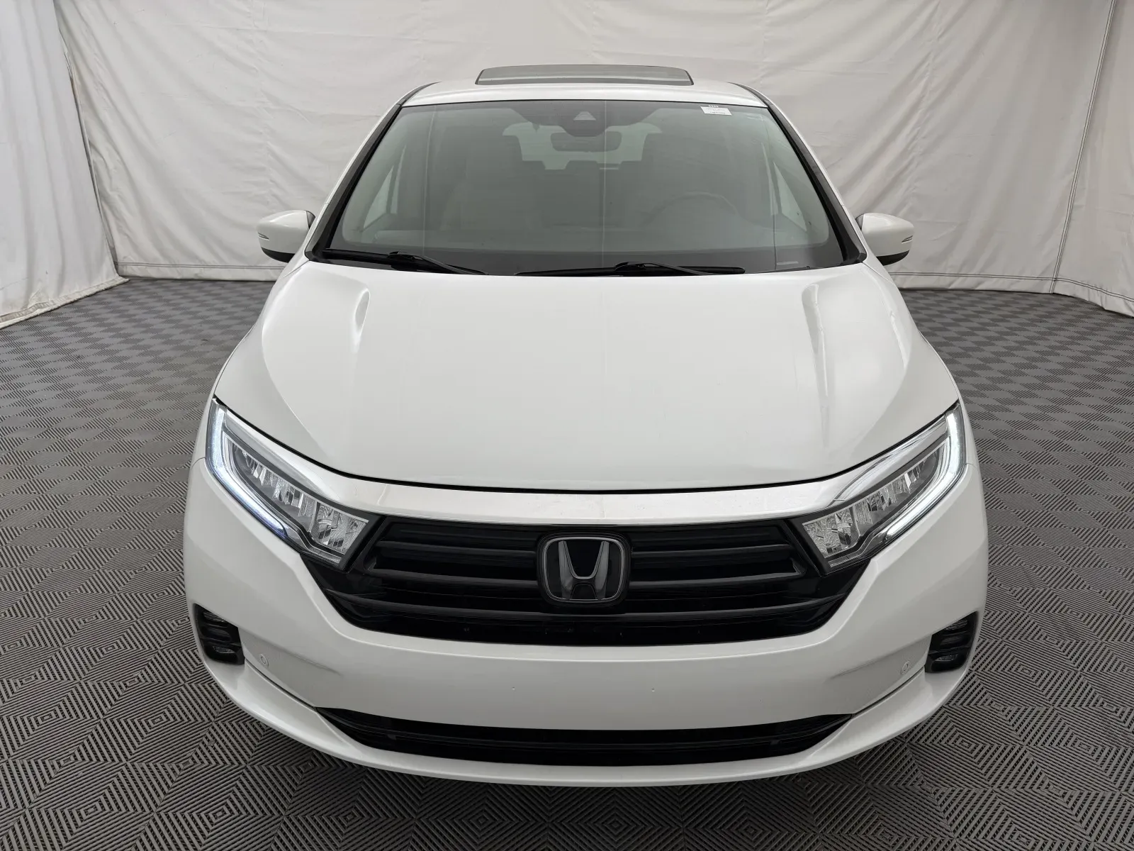 Honda Odyssey photo 3