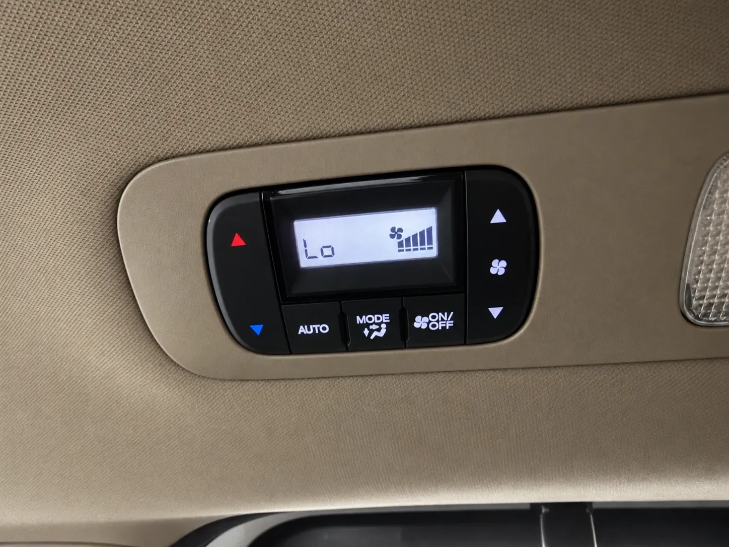 Honda Odyssey photo 33