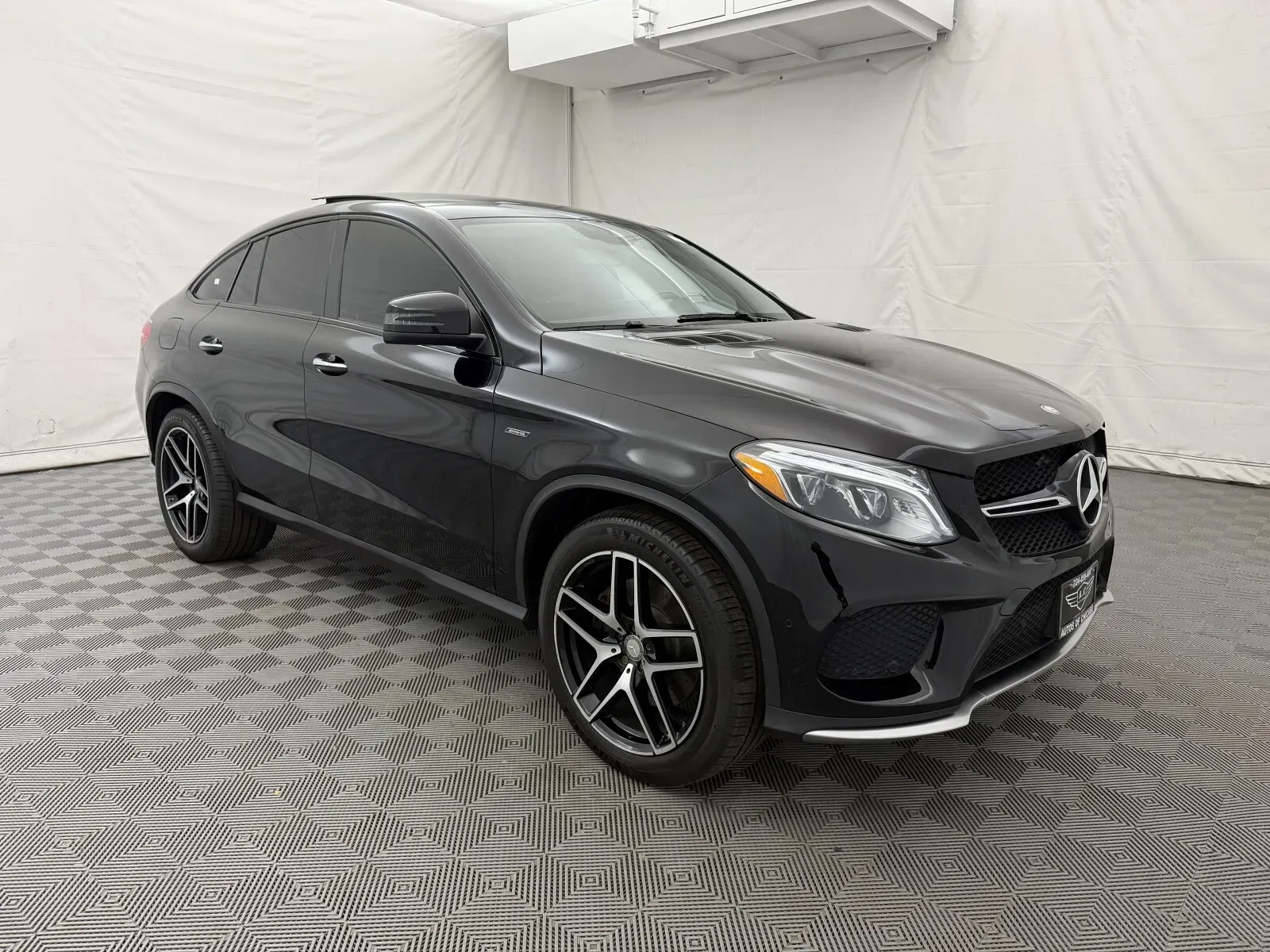 Mercedes-Benz GLE photo 4