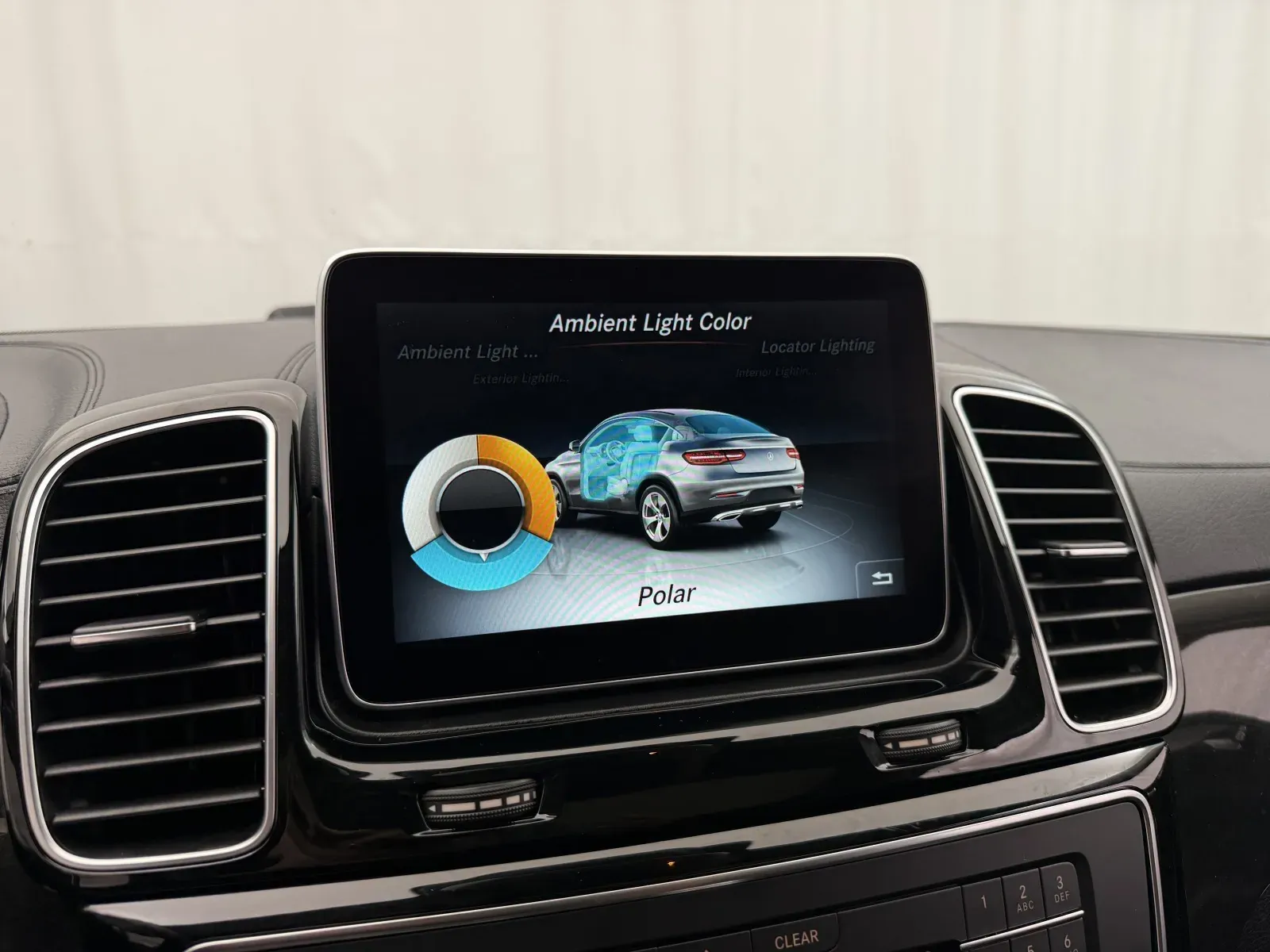 Mercedes-Benz GLE photo 35