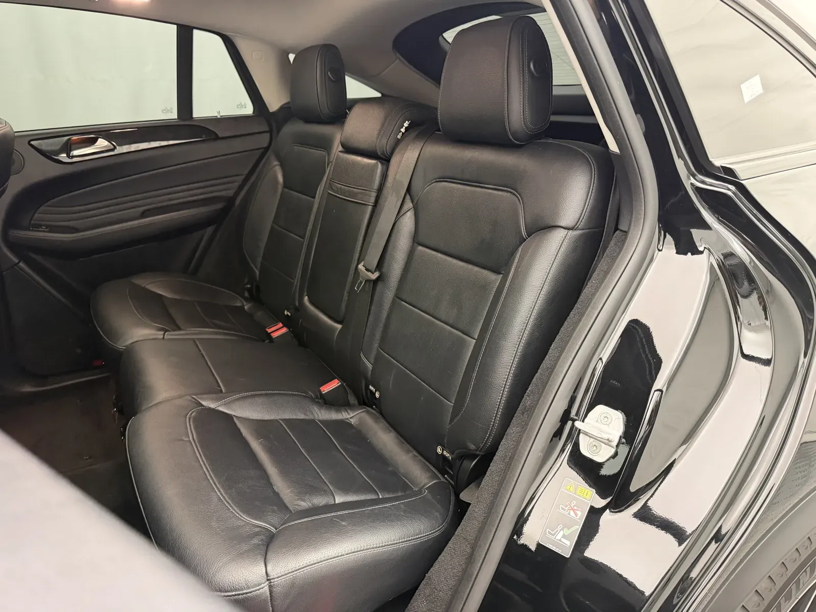 Mercedes-Benz GLE photo 40
