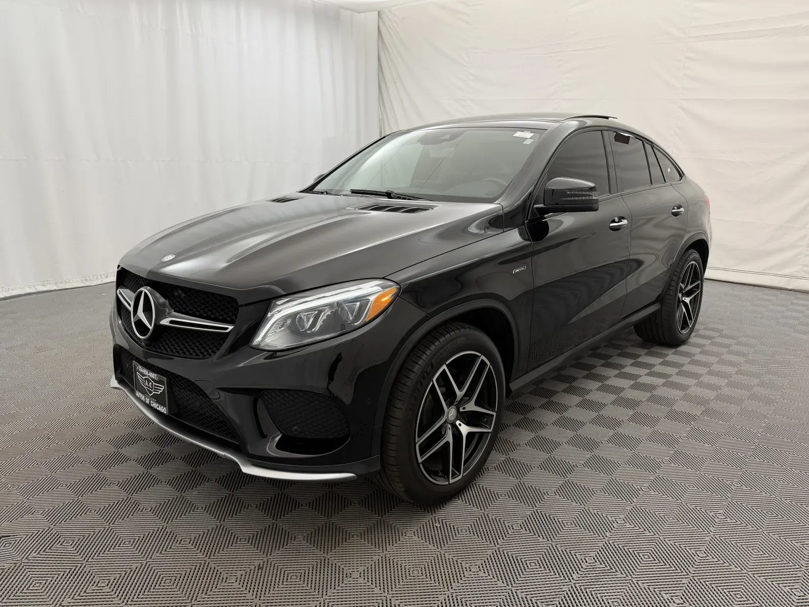 Mercedes-Benz GLE photo 2