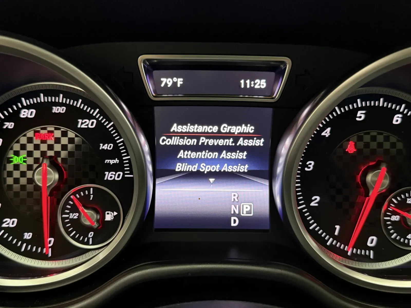 Mercedes-Benz GLE photo 13