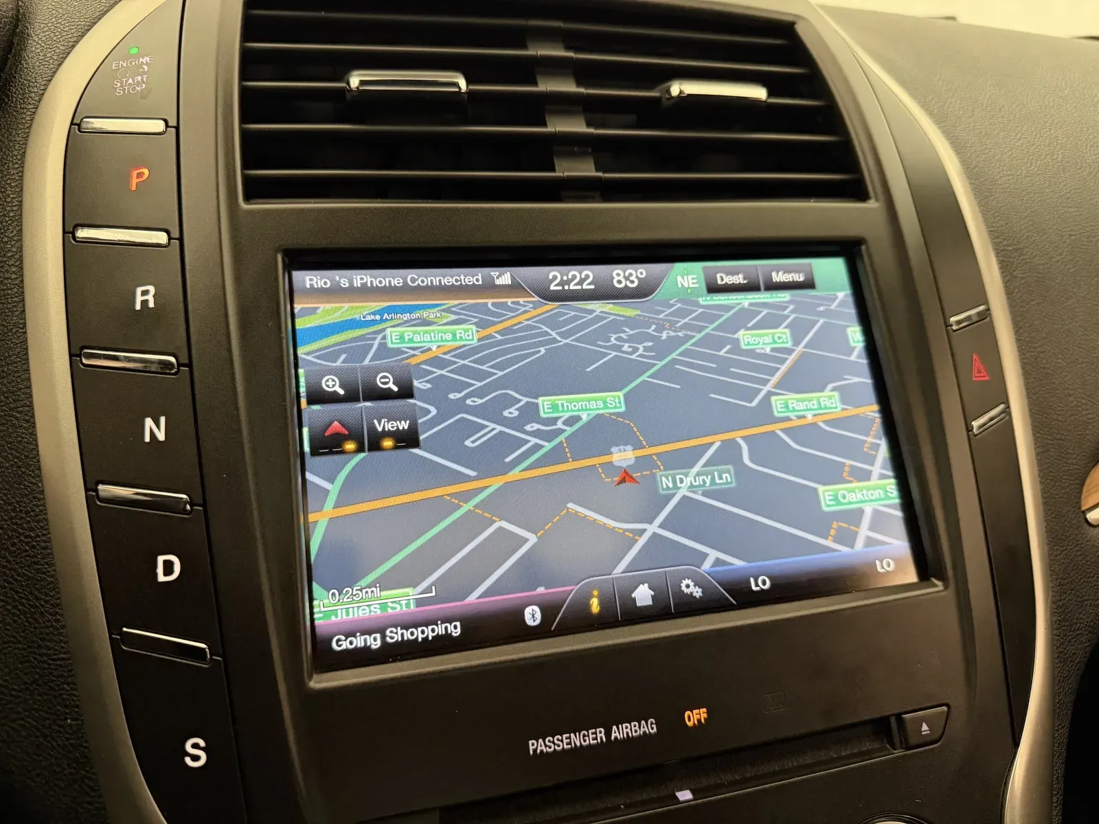 Lincoln MKC photo 17