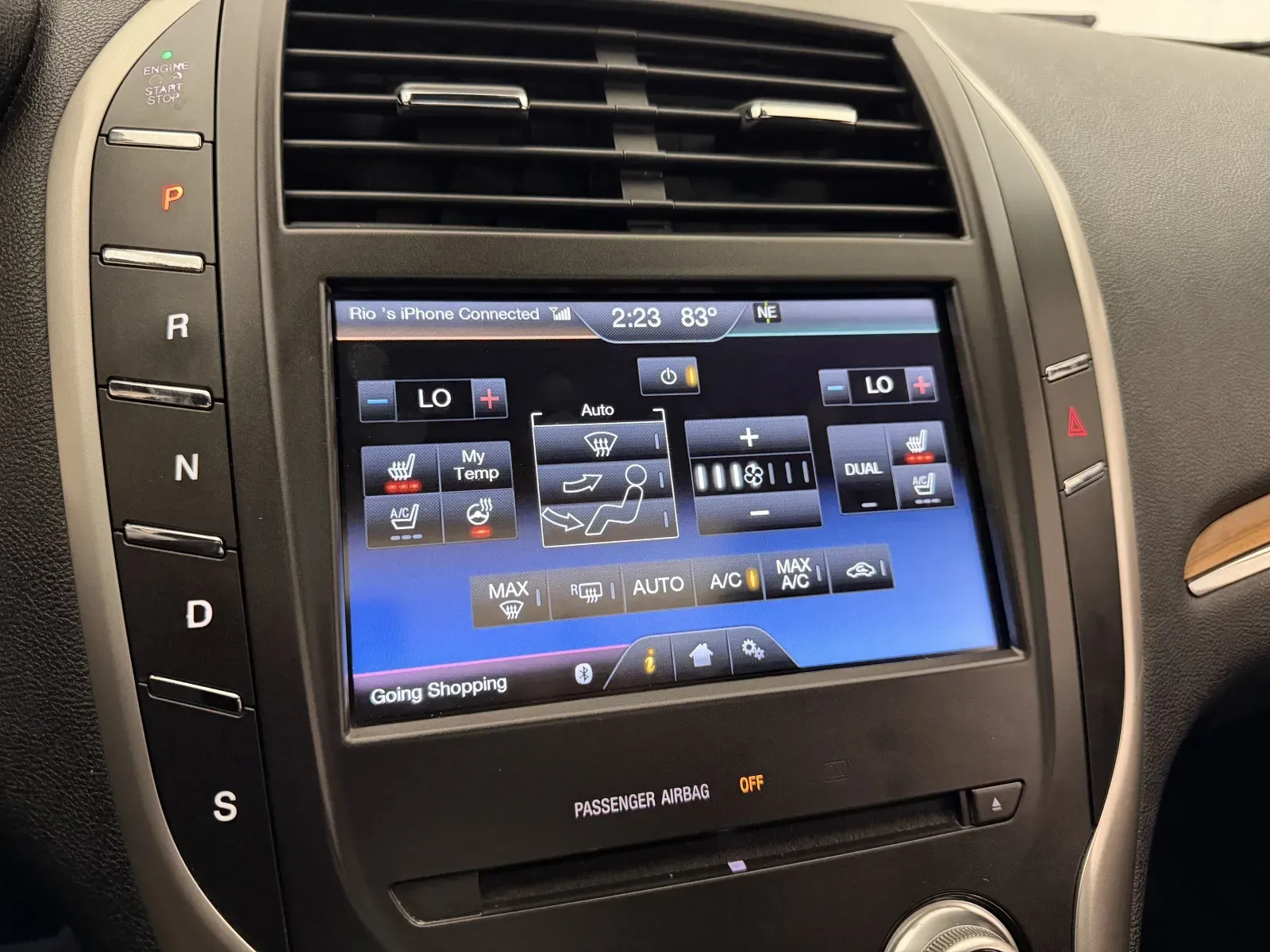 Lincoln MKC photo 15