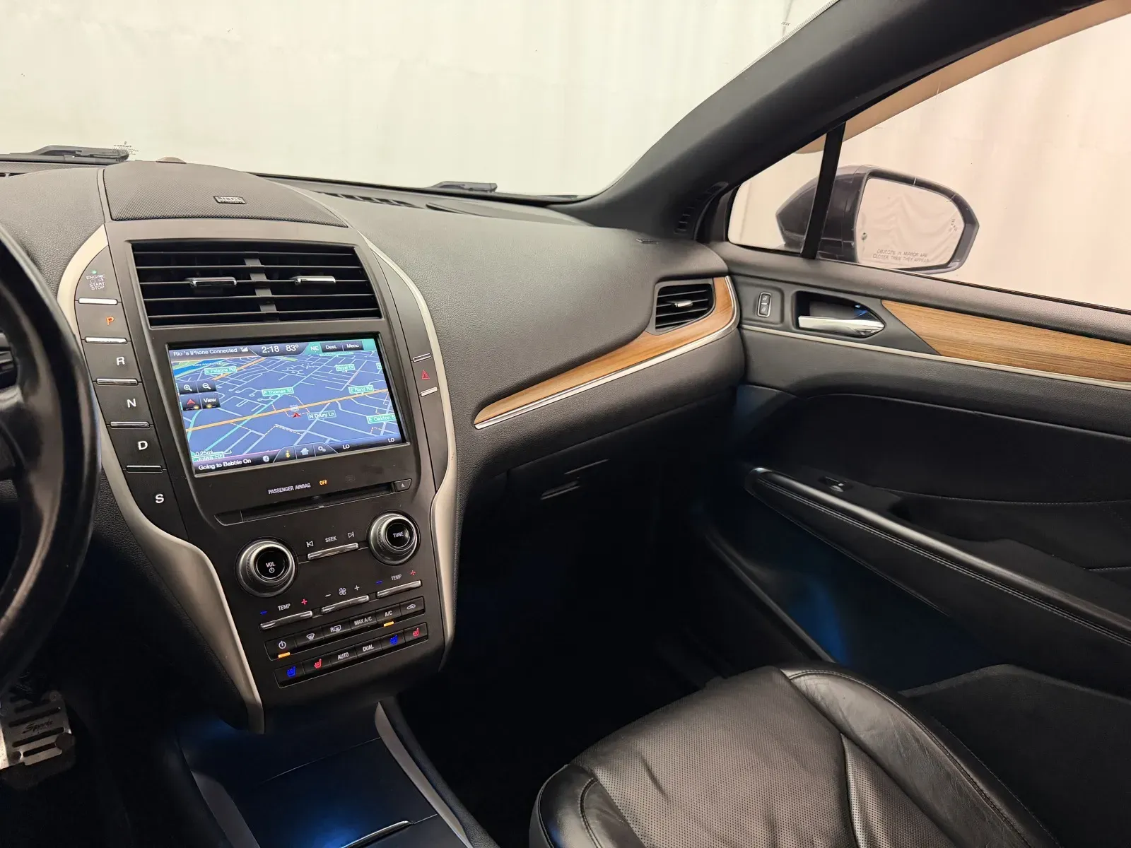 Lincoln MKC photo 13