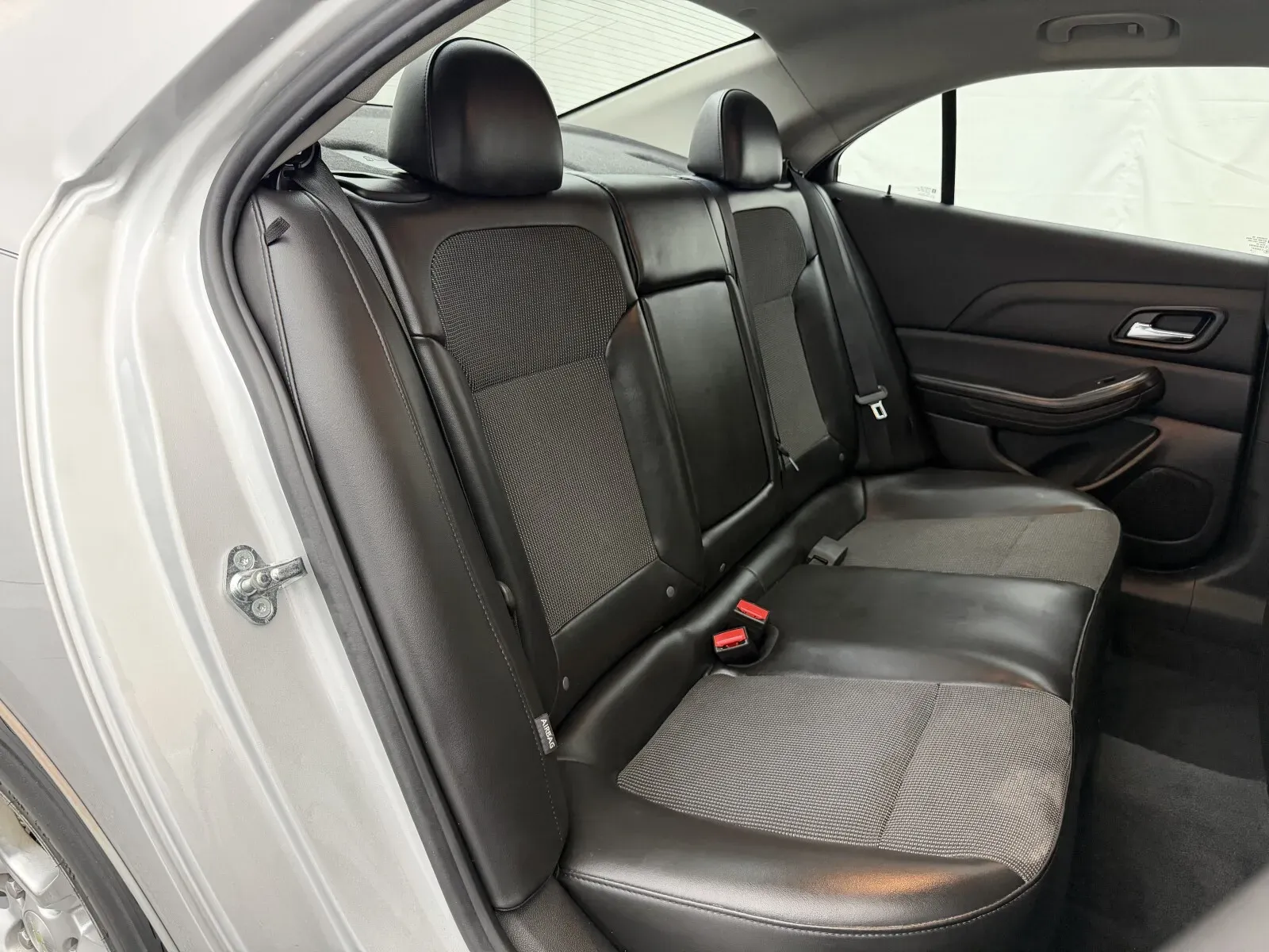 Chevrolet Malibu photo 23