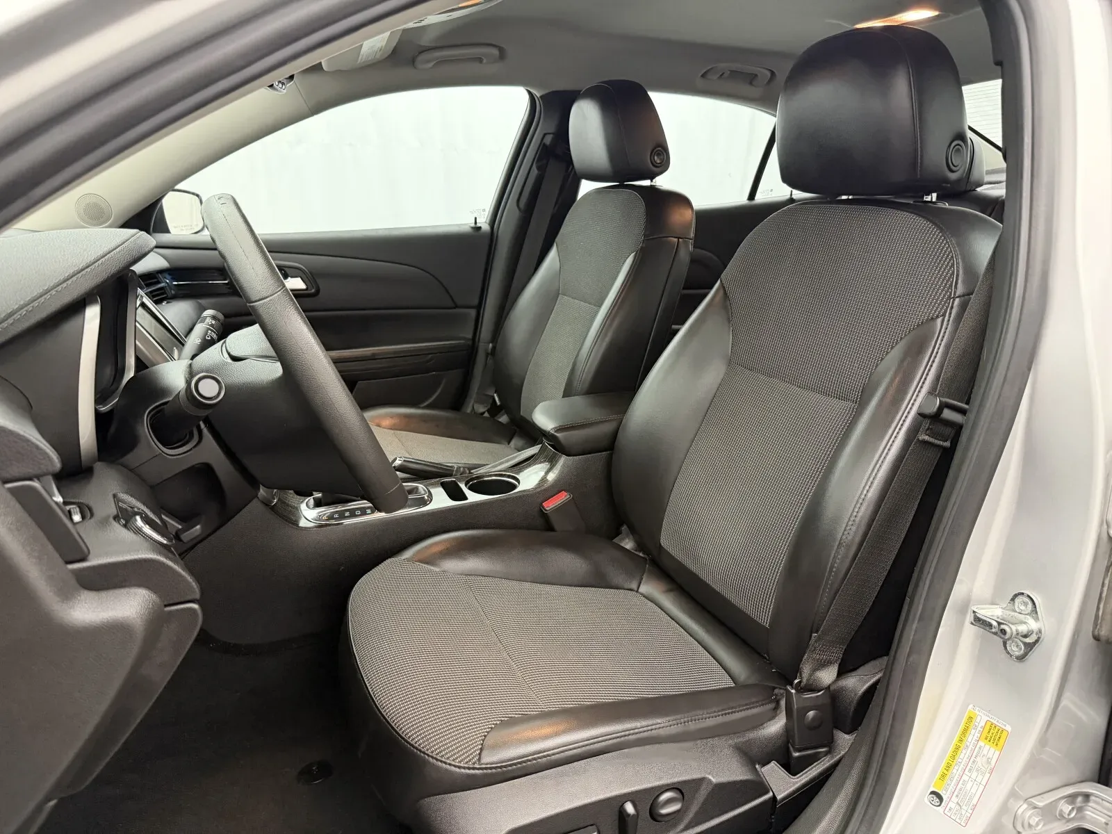 Chevrolet Malibu photo 9