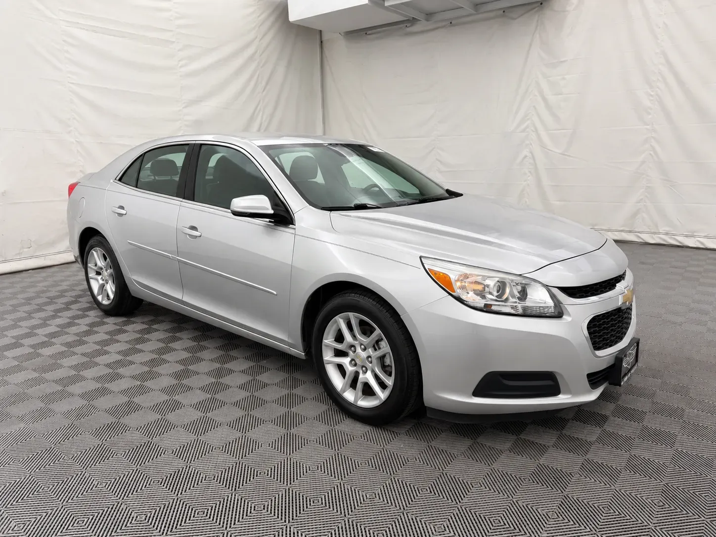 Chevrolet Malibu photo 4