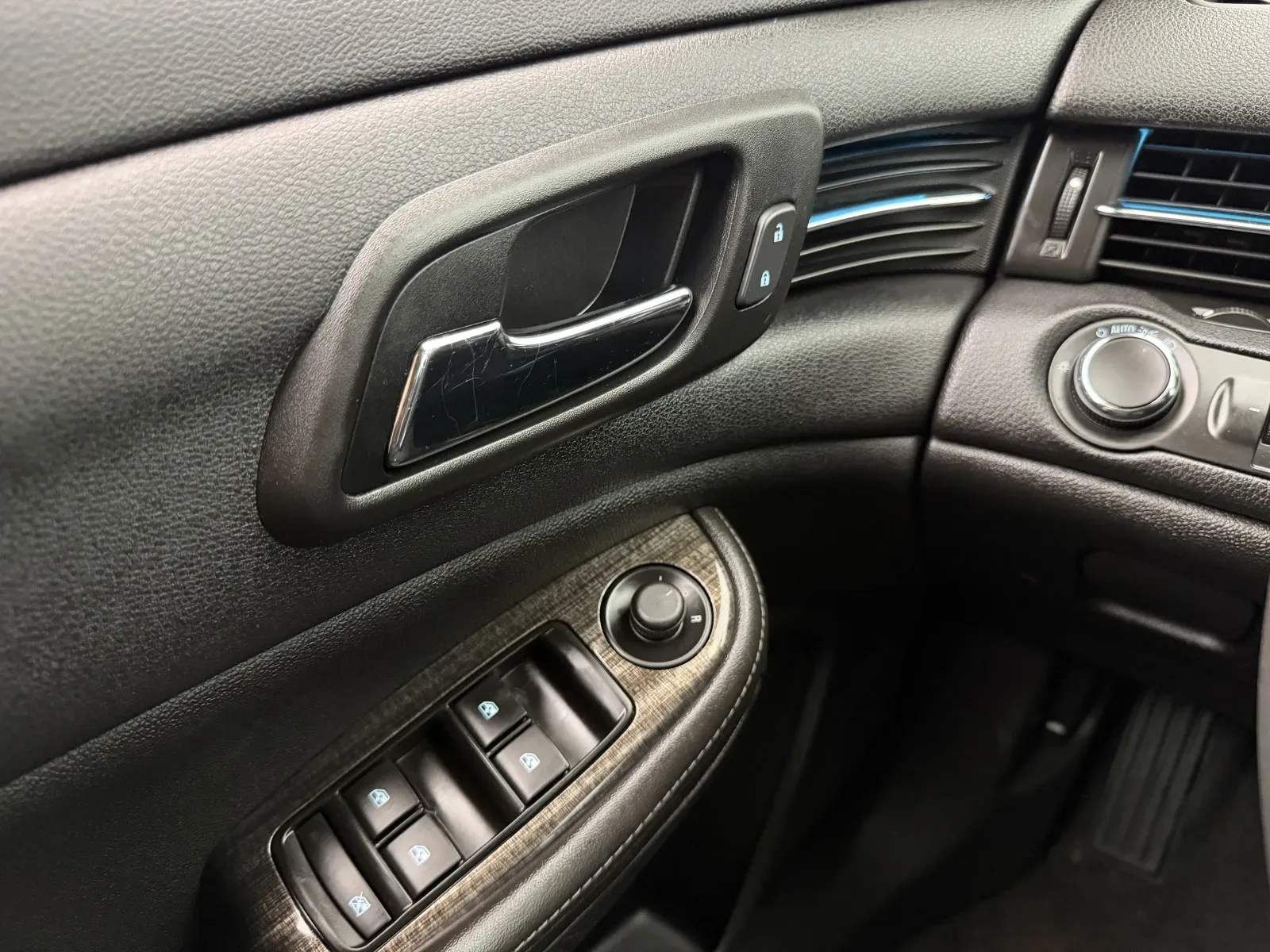 Chevrolet Malibu photo 12