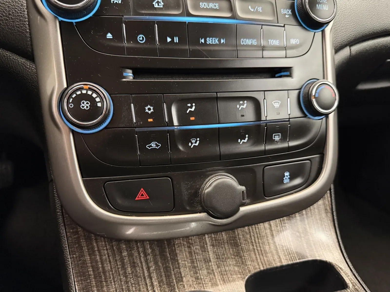 Chevrolet Malibu photo 19