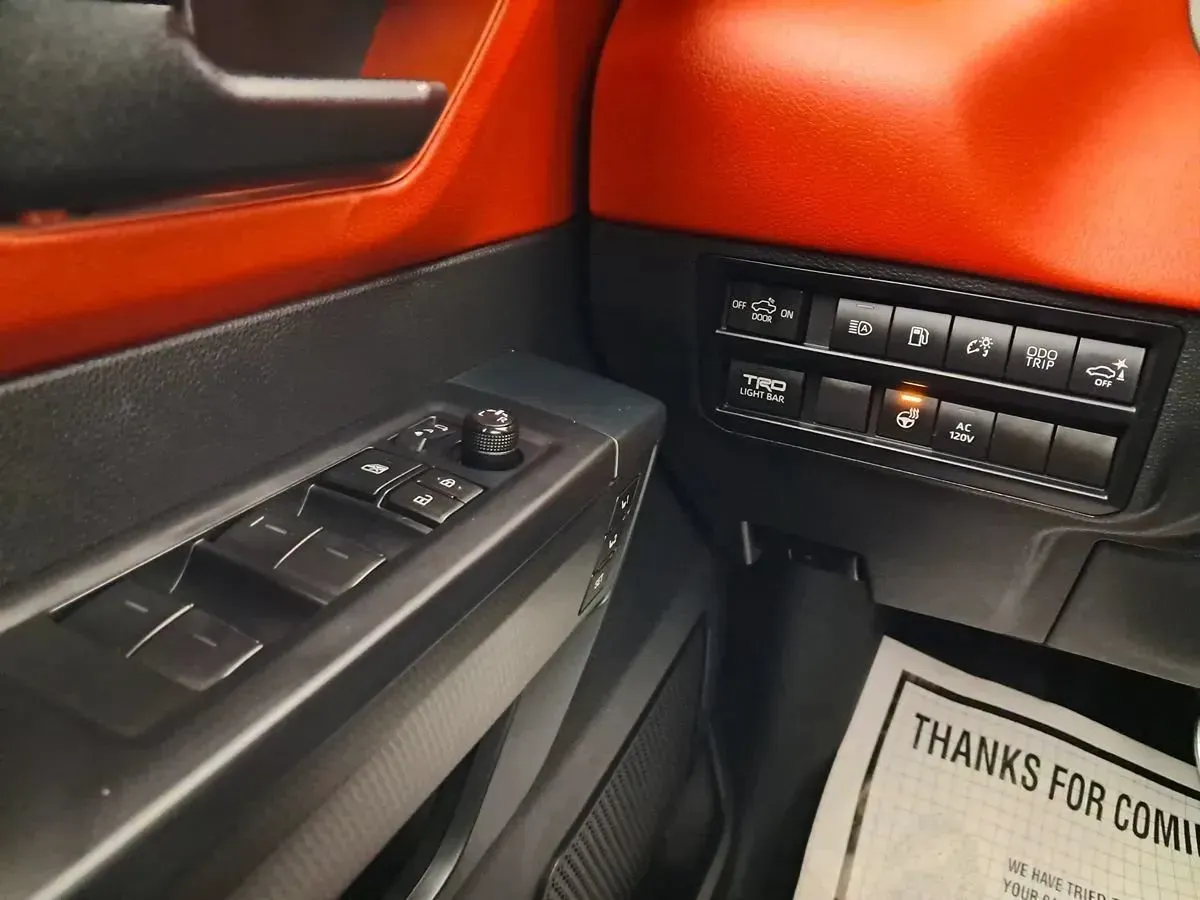 Toyota Tundra photo 27