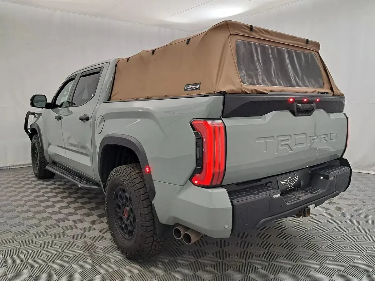 Toyota Tundra photo 14