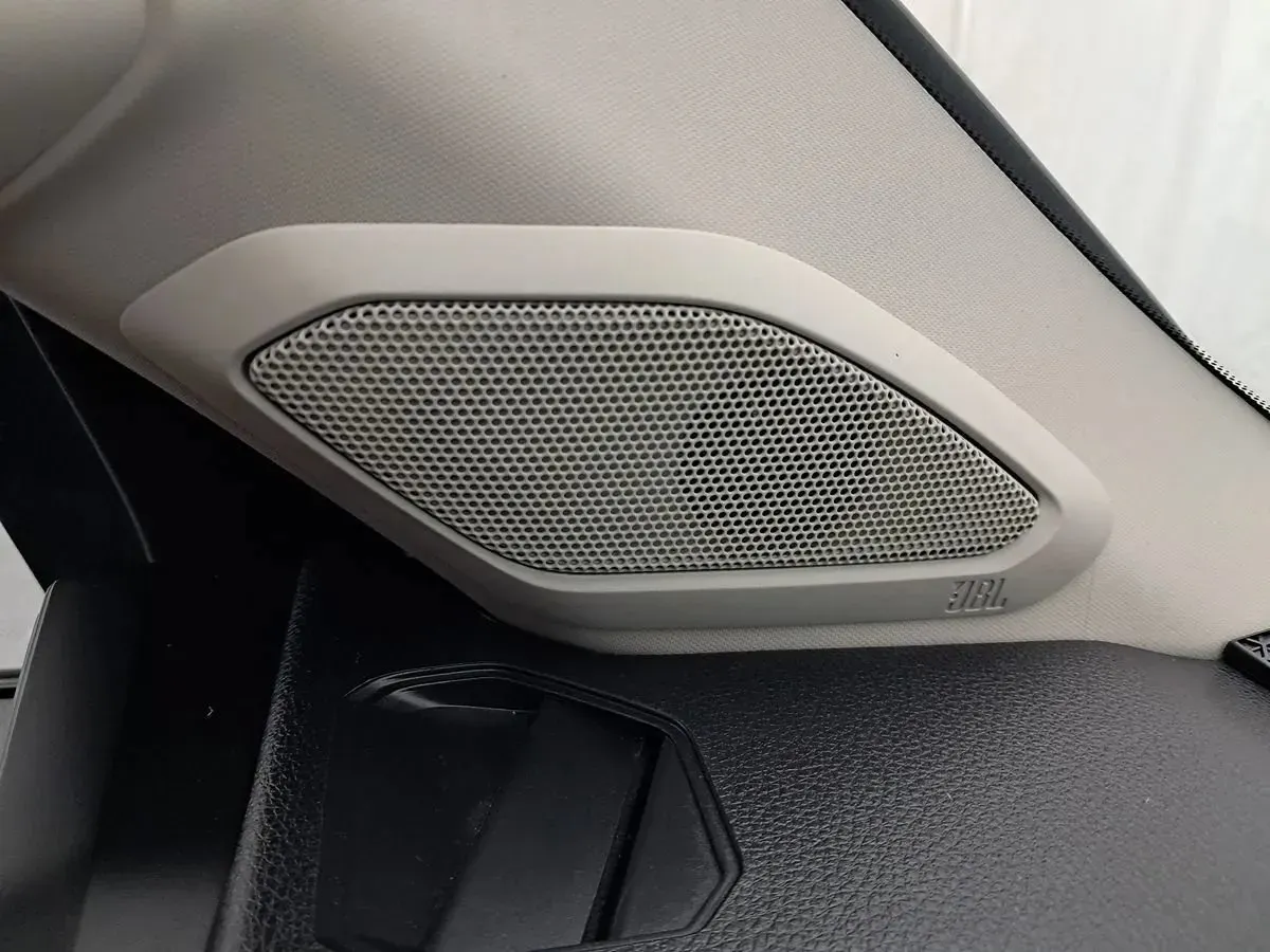 Toyota Tundra photo 29
