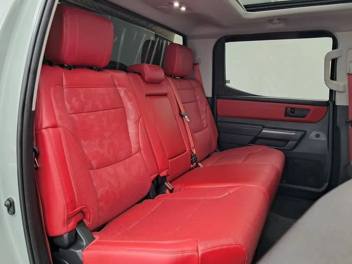 Toyota Tundra photo 51