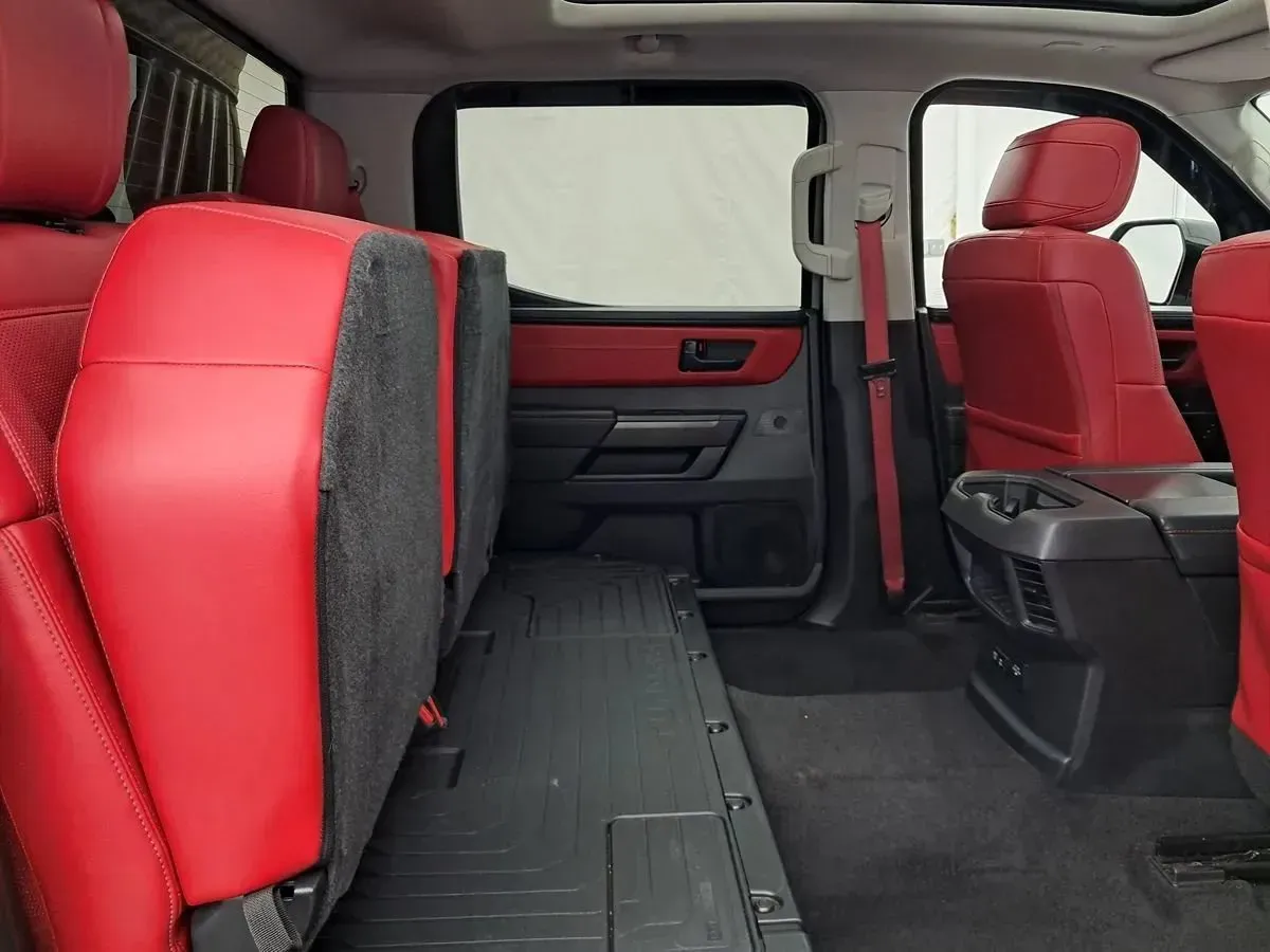 Toyota Tundra photo 52
