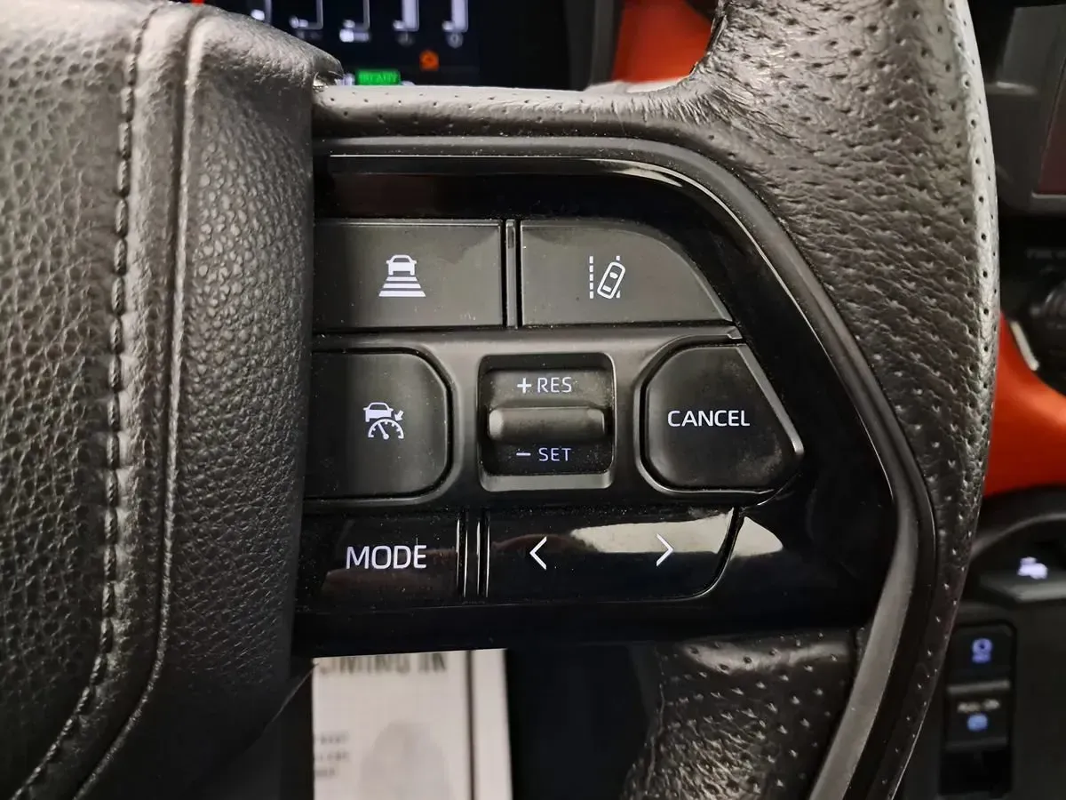 Toyota Tundra photo 26