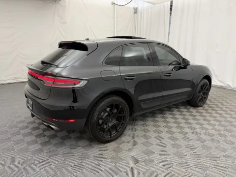 More photos of 2020 Porsche Macan S at Autos of Chicago, IL