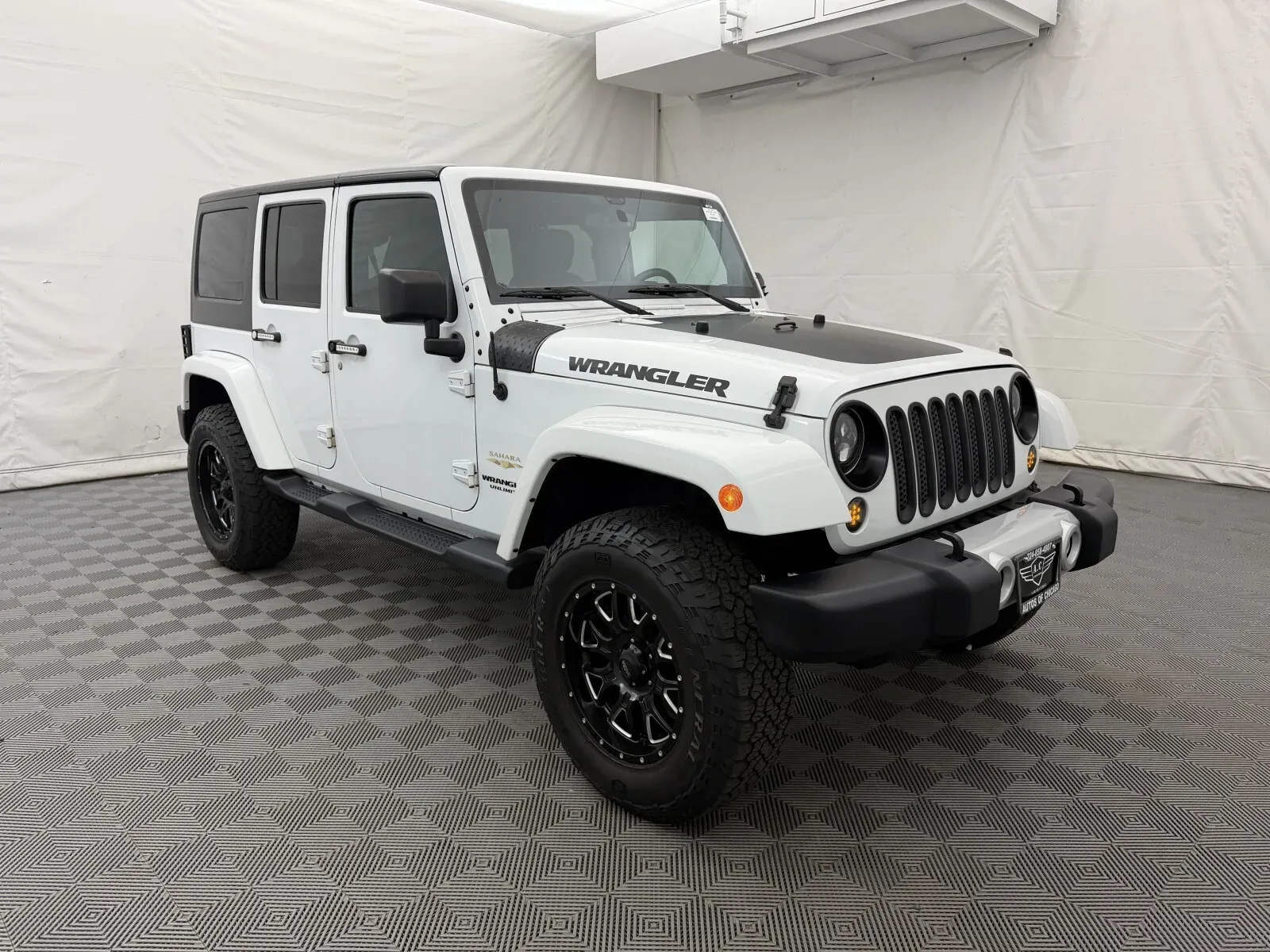 Jeep Wrangler photo 4