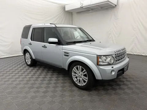 More photos of 2011 Land Rover LR4 LUX at Autos of Chicago, IL