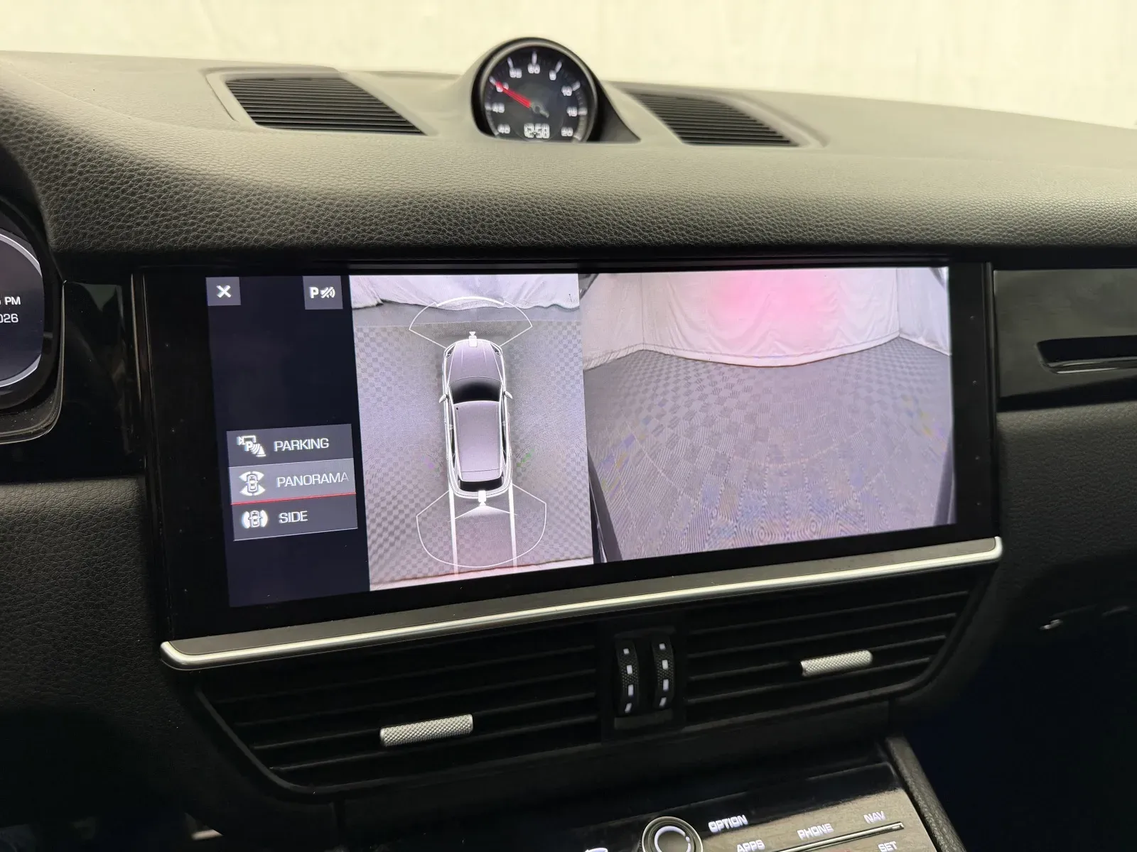 Porsche Cayenne photo 31