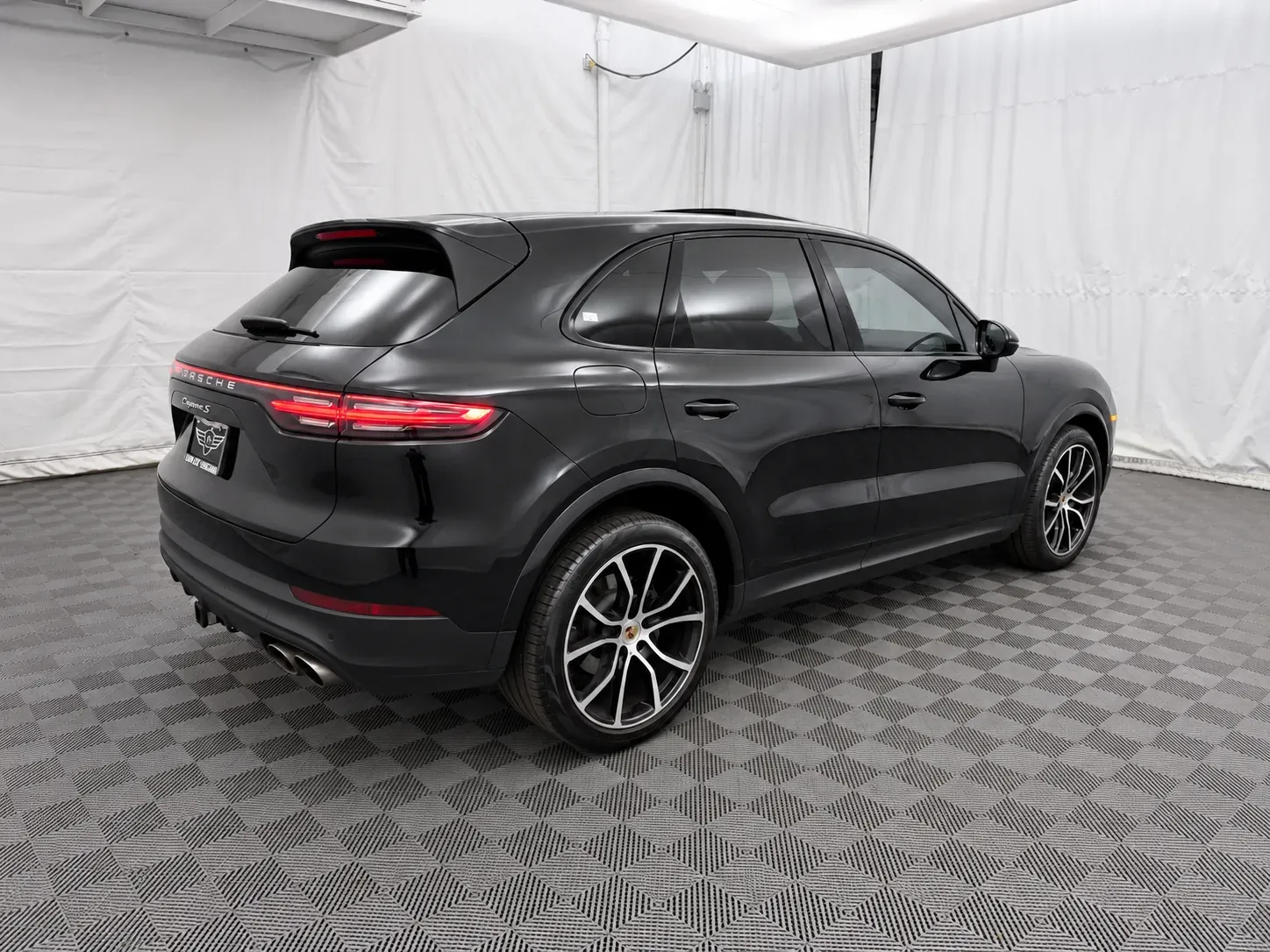 Porsche Cayenne photo 5