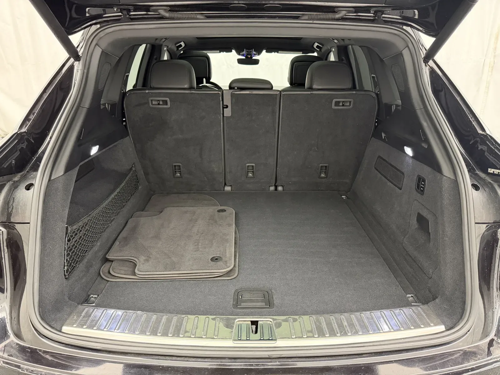 Porsche Cayenne photo 48