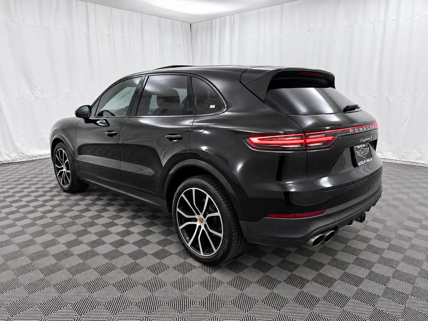 Porsche Cayenne photo 7