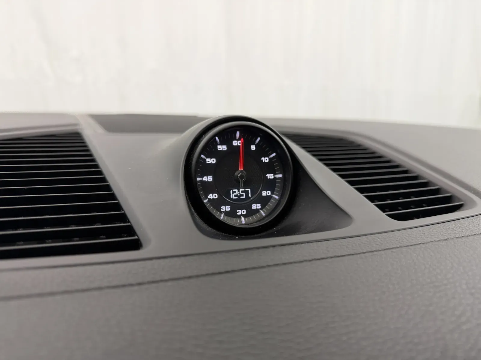 Porsche Cayenne photo 22