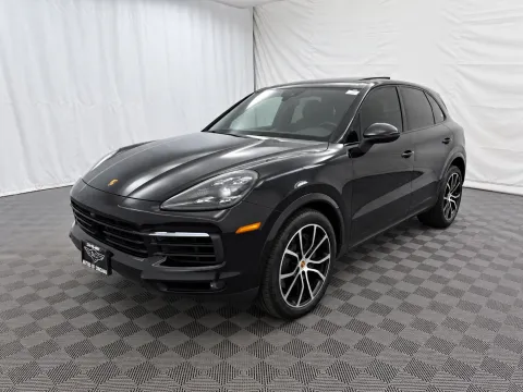 Photos of 2019 Porsche Cayenne S for sale in Arlington Heights, IL at Autos of Chicago