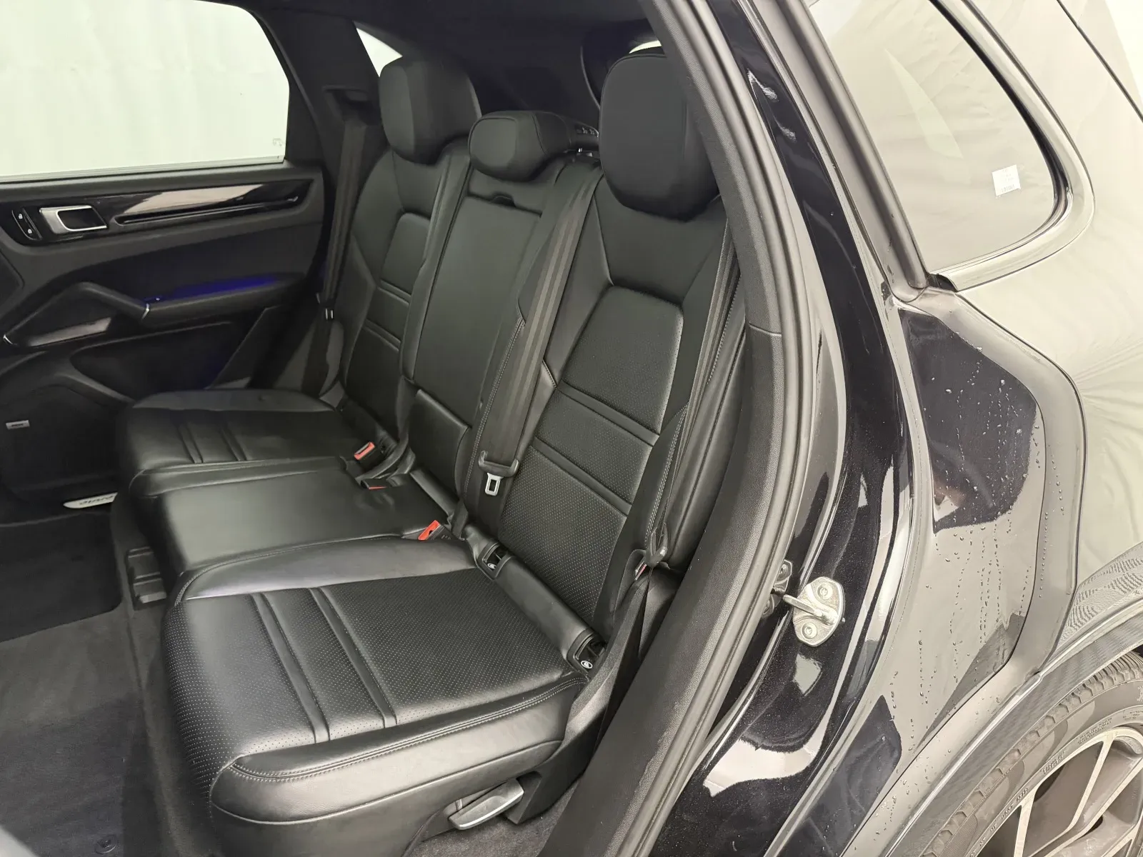 Porsche Cayenne photo 44