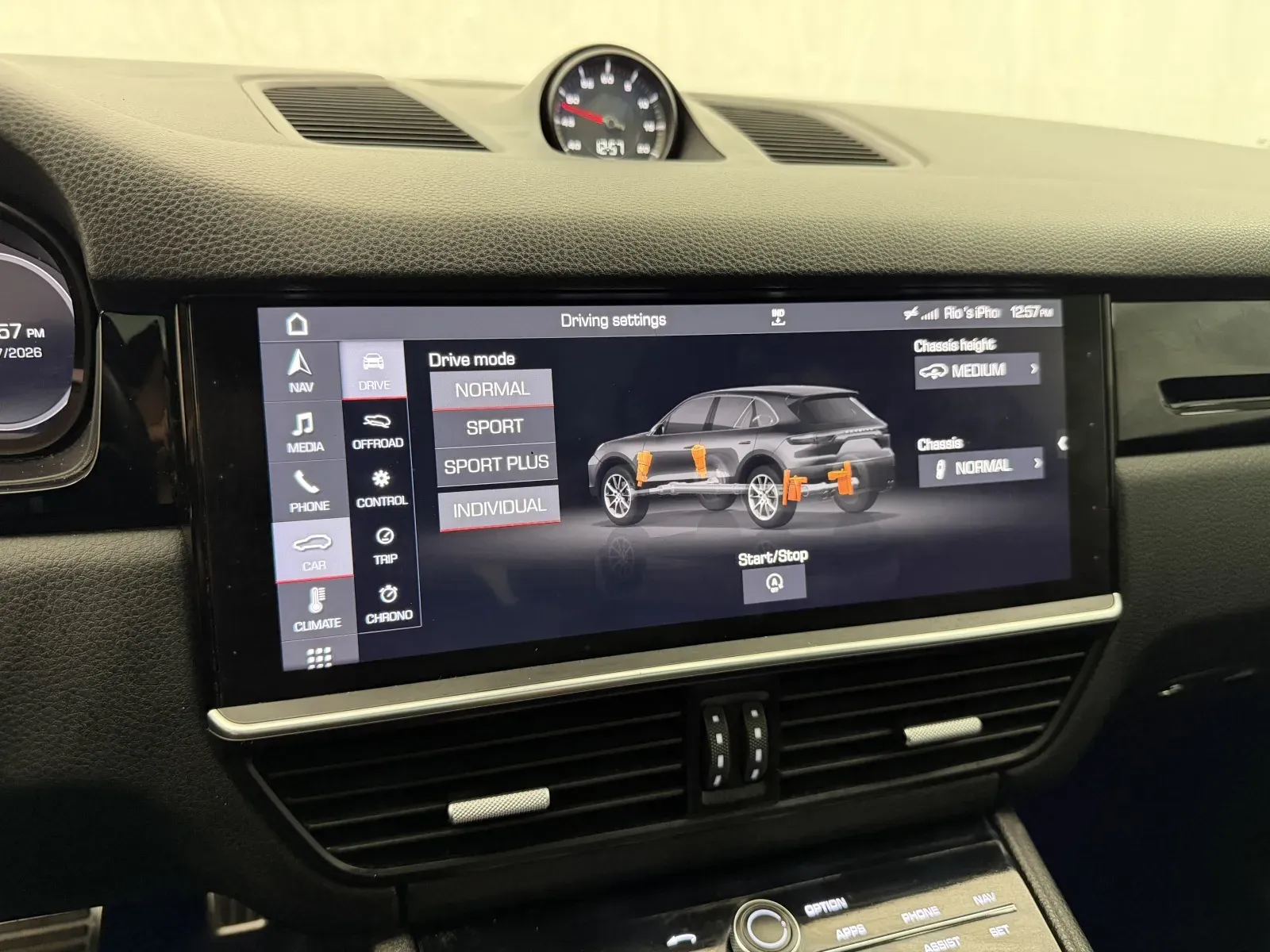 Porsche Cayenne photo 27