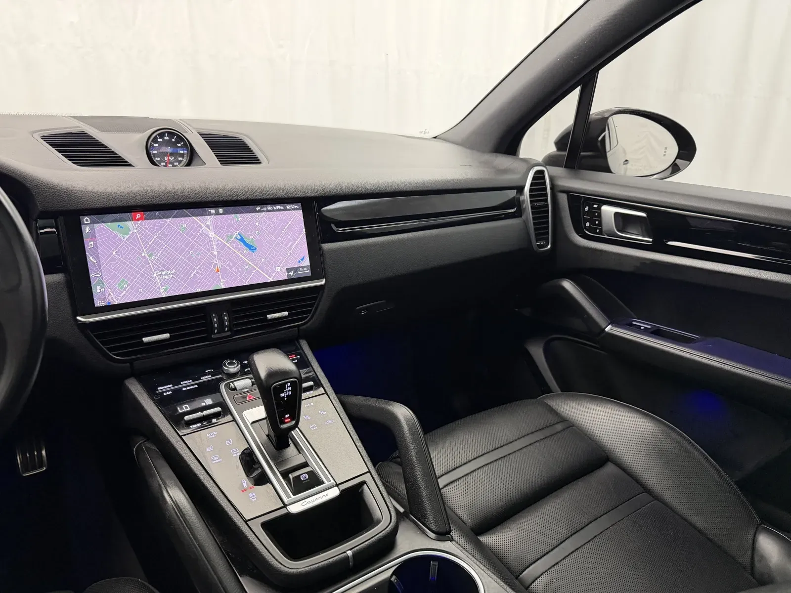 Porsche Cayenne photo 21