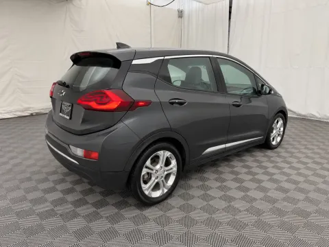 More photos of 2018 Chevrolet Bolt EV LT at Autos of Chicago, IL