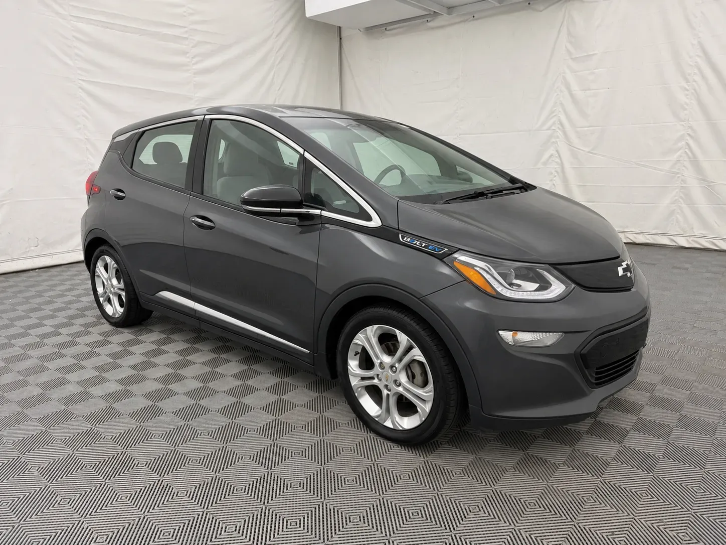 Chevrolet Bolt EV photo 4