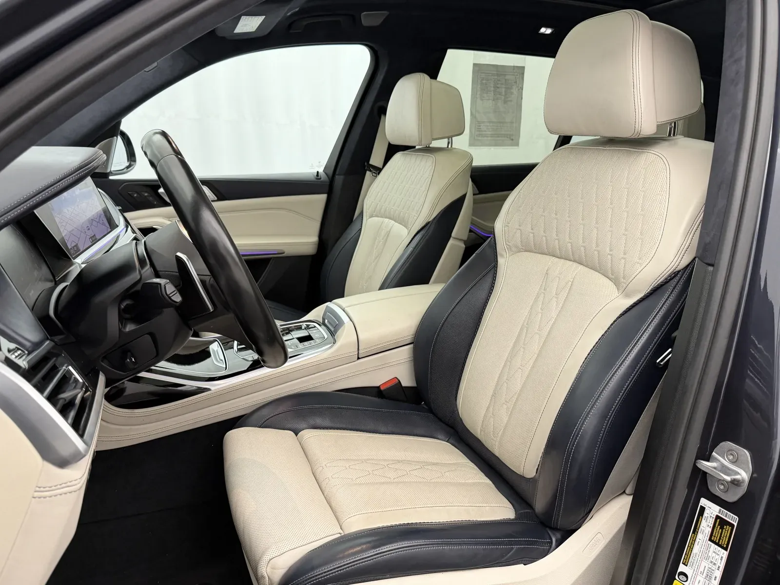 BMW X7 photo 9