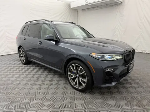 More photos of 2020 BMW X7 M50i at Autos of Chicago, IL