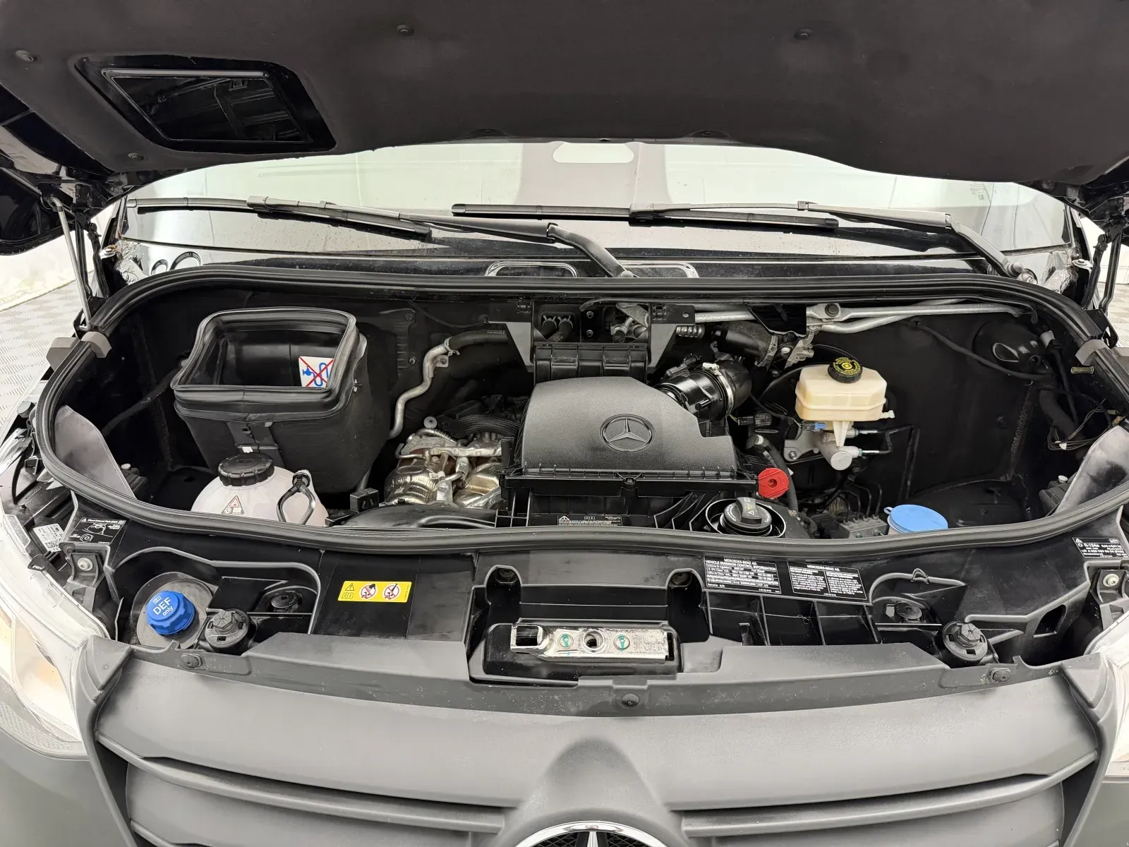 Mercedes-Benz Sprinter photo 31