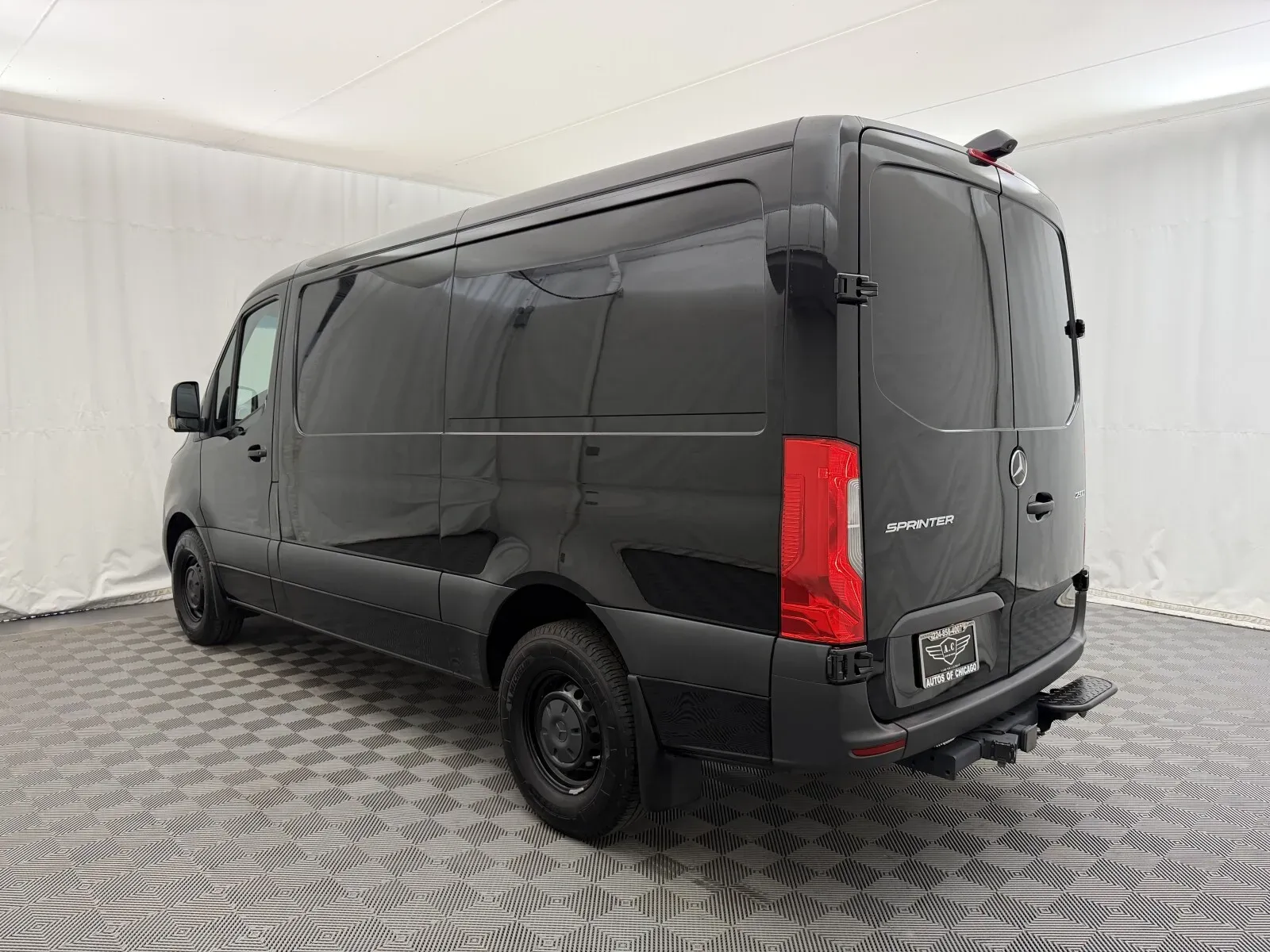 Mercedes-Benz Sprinter photo 7