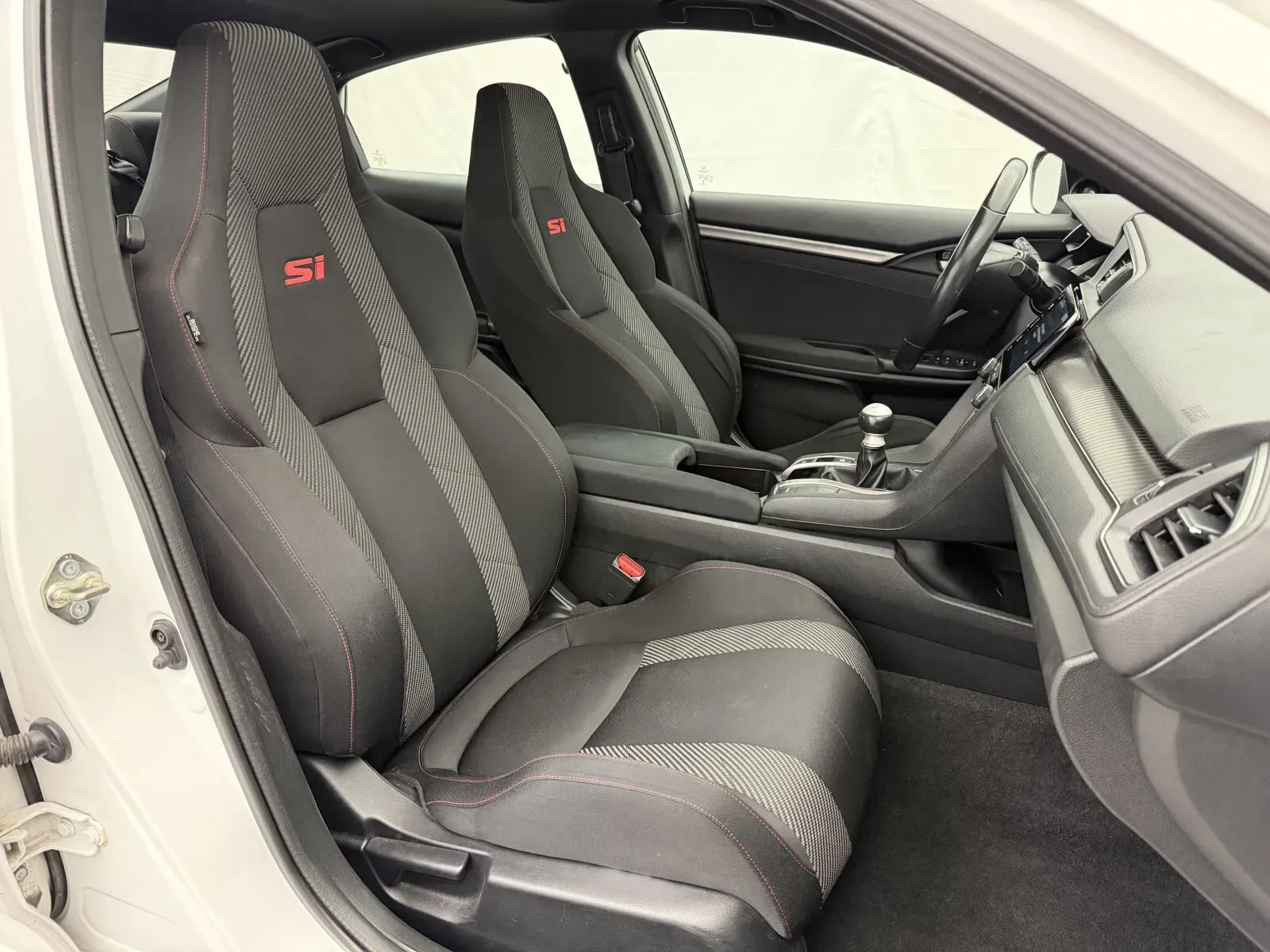 Honda Civic Si photo 28