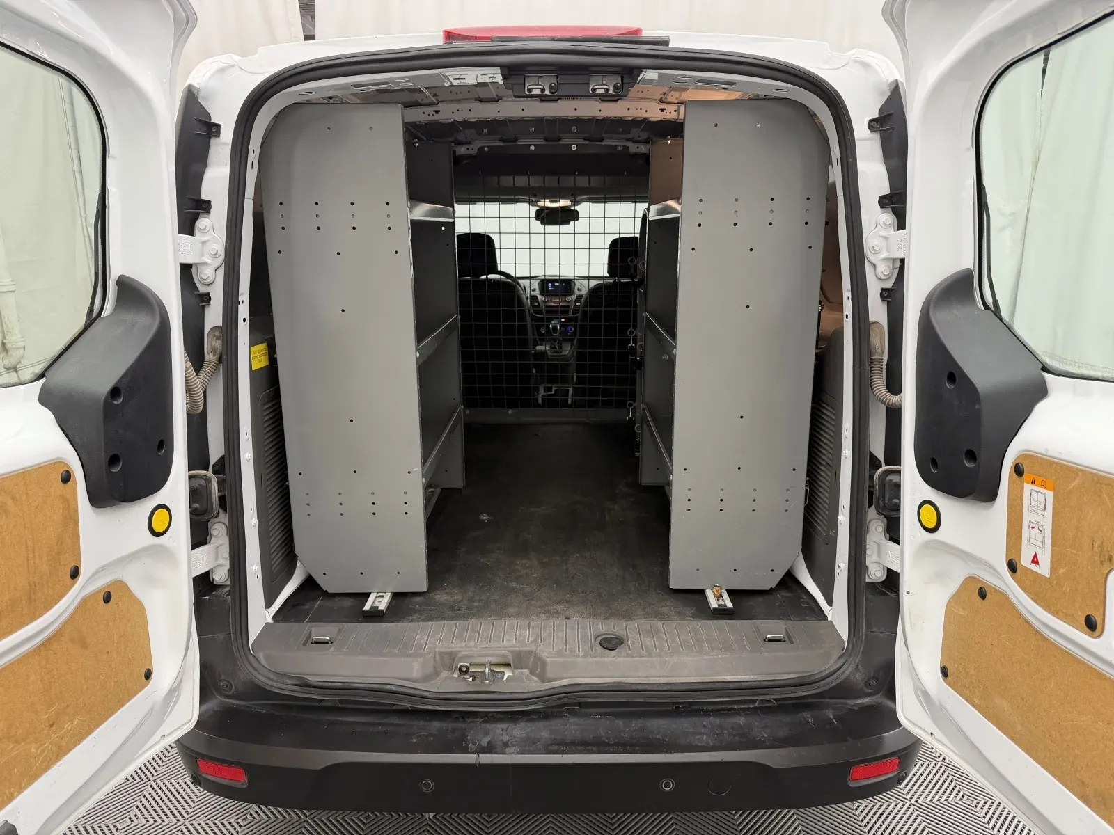 Ford Transit Connect photo 6