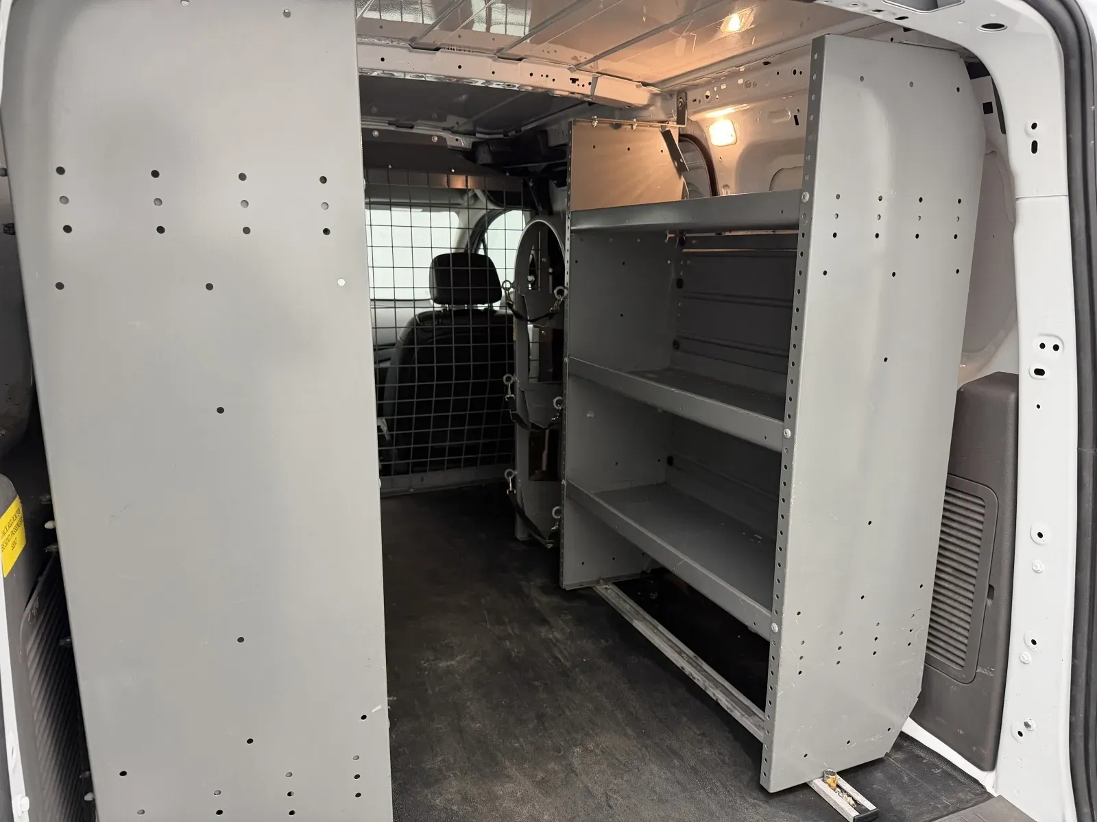 Ford Transit Connect photo 7