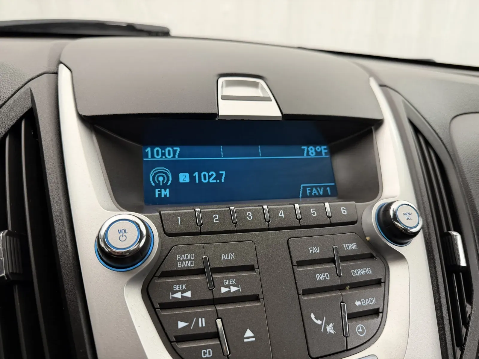 Chevrolet Equinox photo 20
