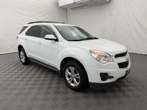 More photos of 2011 Chevrolet Equinox LT w/1LT at Autos of Chicago, IL