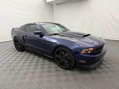 More photos of 2011 Ford Mustang GT Premium at Autos of Chicago, IL