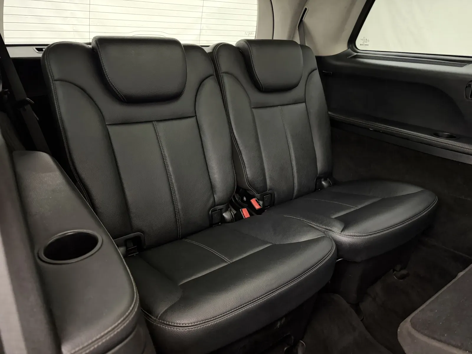 Mercedes-Benz GL-Class photo 18