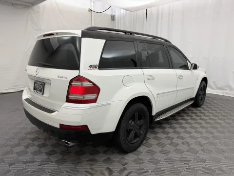 More photos of 2008 Mercedes-Benz GL-Class 4.6L at Autos of Chicago, IL